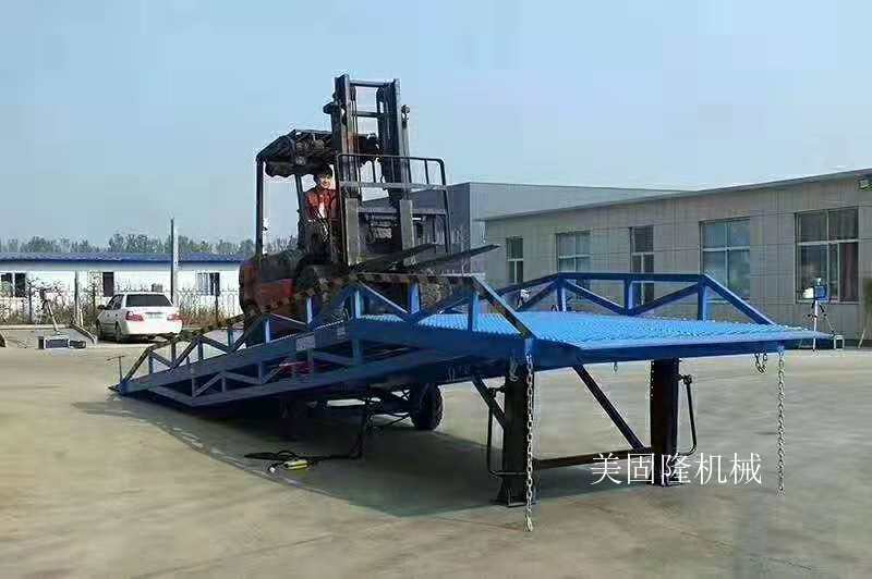 宁夏移动式登车桥价格